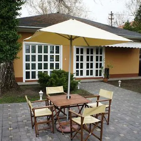Apartment- Golden 1 * Siófok